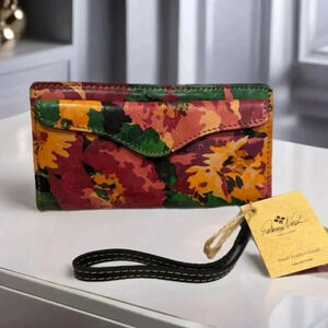 NWT PATRICIA NASH Valentia Smooth Leather Wallet floral summer eve bloom
